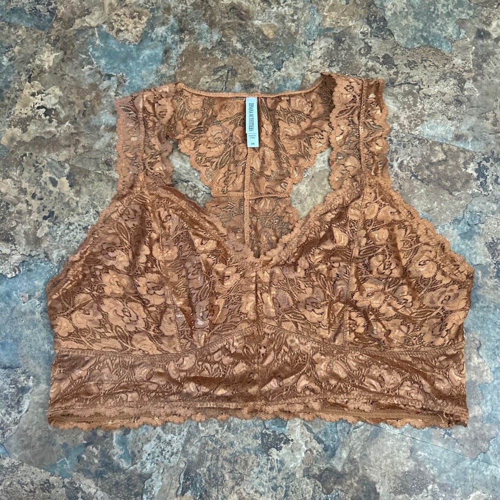 Zenana Outfitters Wireless Racerback Bralette Womens Size 2X Brown Floral Lace